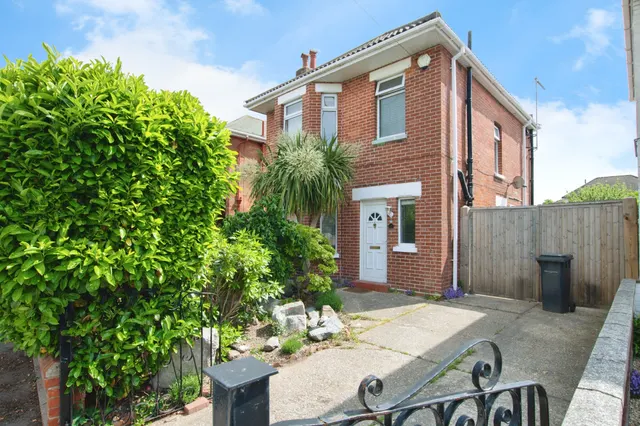 Southill Road, Bournemouth, BH9, photo 1