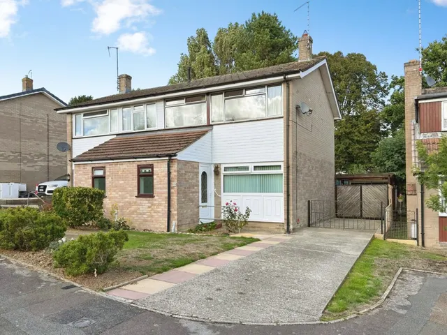 Rivers Road, Yeovil, BA21, photo 1