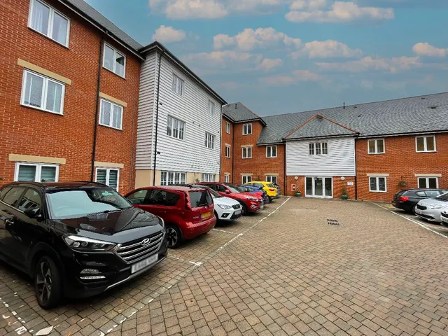 The Meads, Ongar Road, Brentwood, photo 1