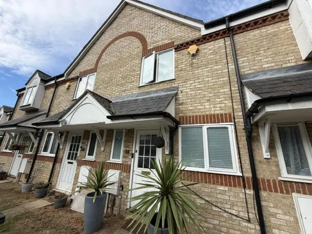 Photo 2 — Norbury Avenue, Reeds, Watford, WD24