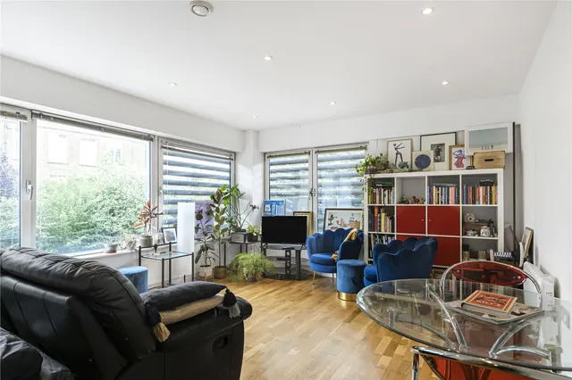 Hare Marsh, Shoreditch, E2, photo 1