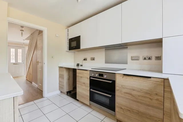 Balmoral Close, Attleborough, NR17, photo 2