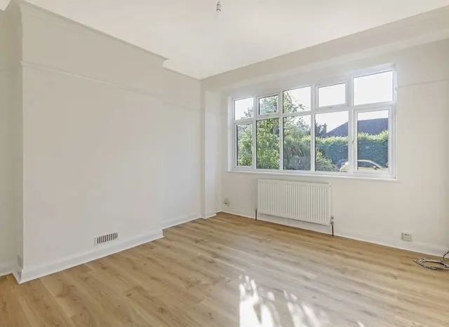 Whytecliffe Road North, Purley, CR8, photo 2