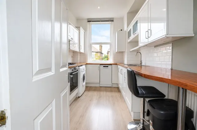 Ringstead Road, London, SE6, photo 3