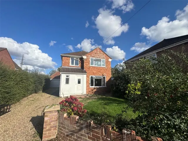 Oxford Road, Kidlington, OX5, photo 1