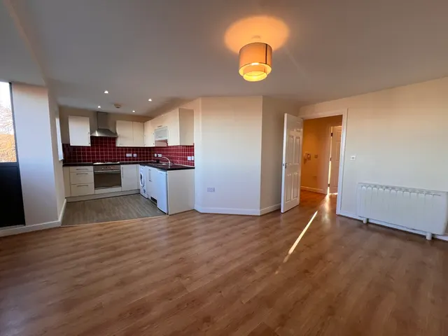 Carolgate Court, Retford, DN22, photo 3