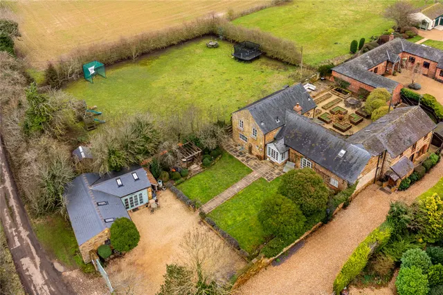 The Barn, Upper Heyford, NN7, photo 1