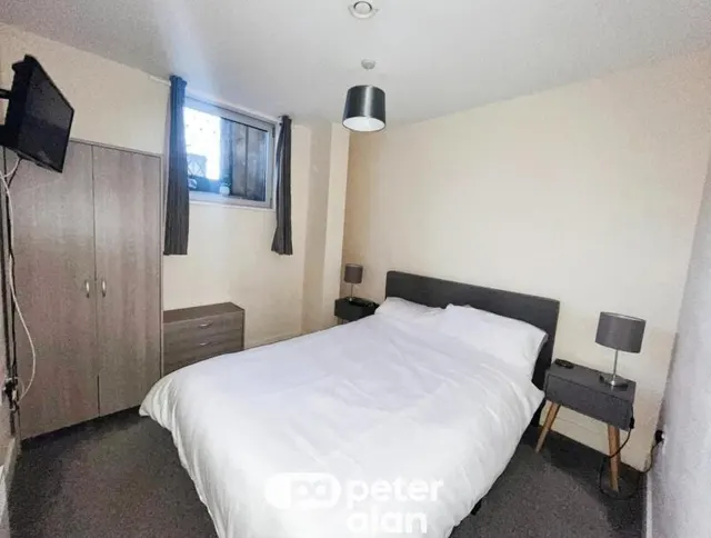 Josiah Court Dowlais, CF48, photo 2