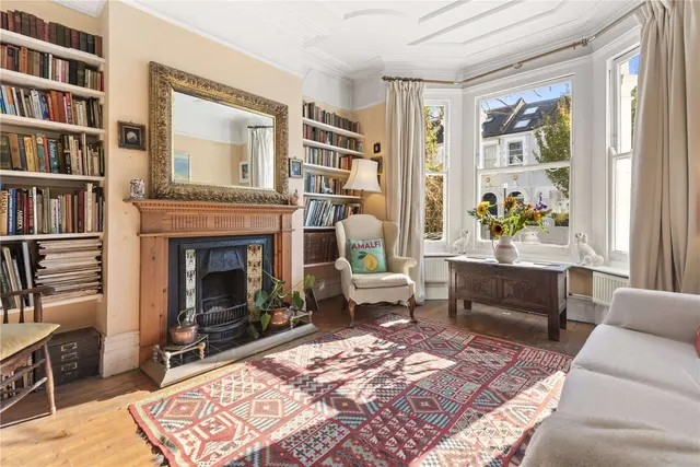 Englewood Road, London, SW12 9PB, photo 1