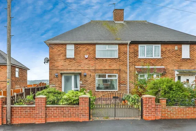 Summerwood Lane, Clifton, Nottingham, NG11, photo 1