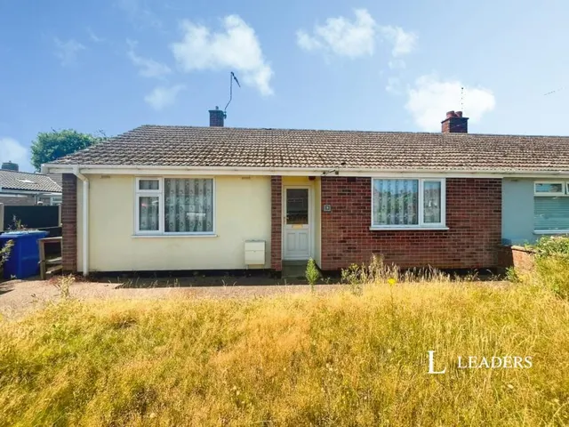 Pound Farm Drive, Lowestoft, NR32, photo 1