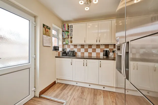 Sandringham Avenue, Wisbech, PE13, photo 3