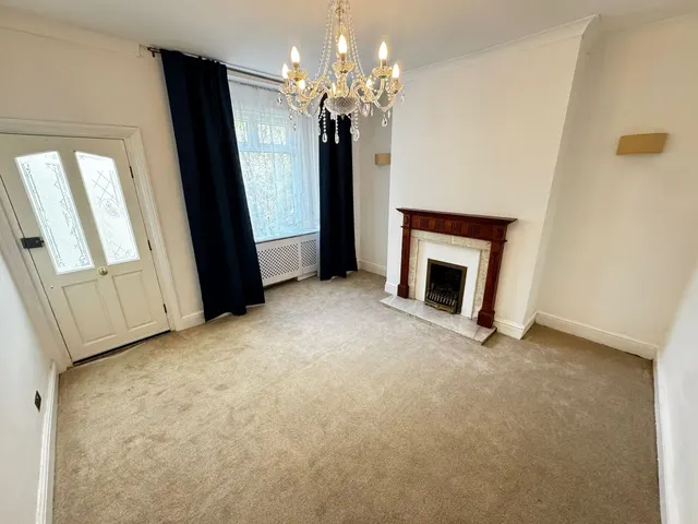 Knutsford View, Altrincham, photo 2