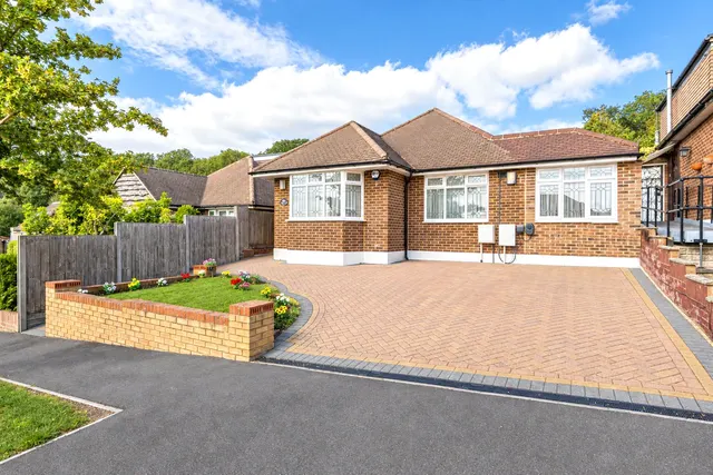 Embry Way, Stanmore, HA7, photo 1
