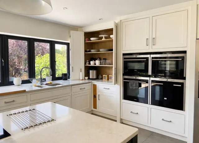 Shirley Aveune, South Cheam, SM2, photo 2