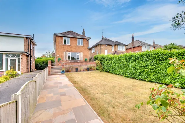 Mansfield Road, Redhill, NG5, photo 1