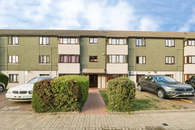 Teviot Avenue, South Ockendon, RM15, photo 1