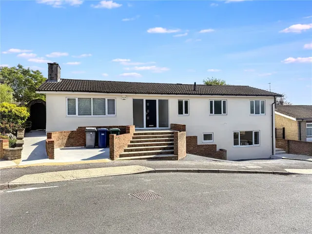 High Trees, Barnet, EN4 9QQ, photo 1