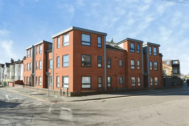 Photo 3 — Marlborough Road, Watford