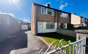 Dunstone Road, Plymstock, Plymouth, Devon, PL9
