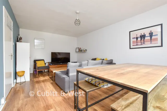 Westmoreland Drive, Sutton, SM2, photo 3