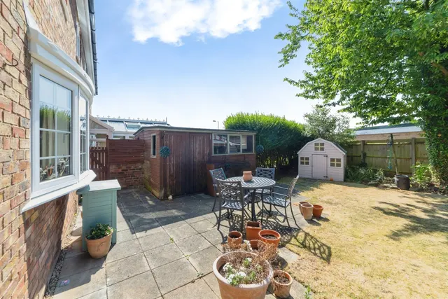 Raleigh Crescent, Stevenage, SG2, photo 2