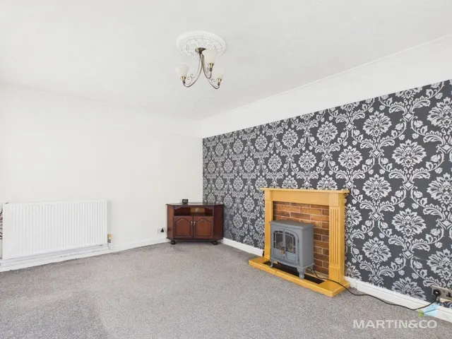 Photo 2 — Leeswood Road, Woodchurch