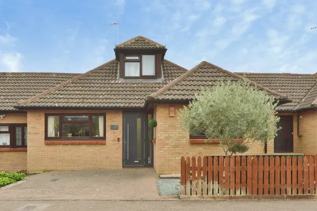 Selby Grove, Shenley Church End, Milton Keynes, photo 1