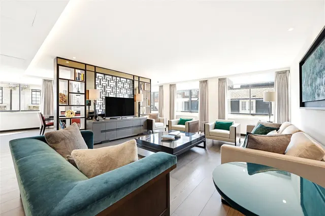 Curzon Street, London, W1J, photo 1