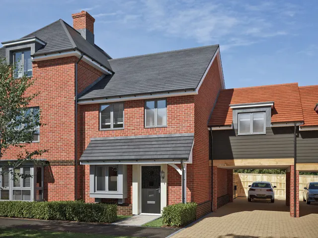 Photo 2 — Brockhills Lane, New Milton