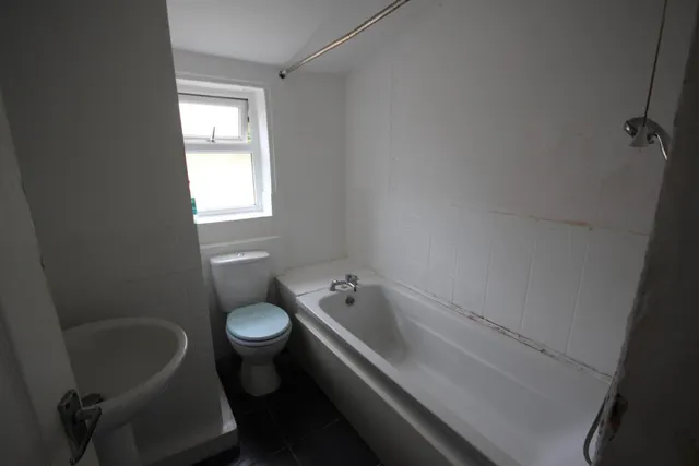 Goodman Street, Burton upon Trent, DE14, photo 3