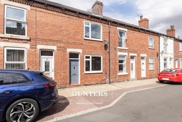 Hugh Street, Castleford, photo 1
