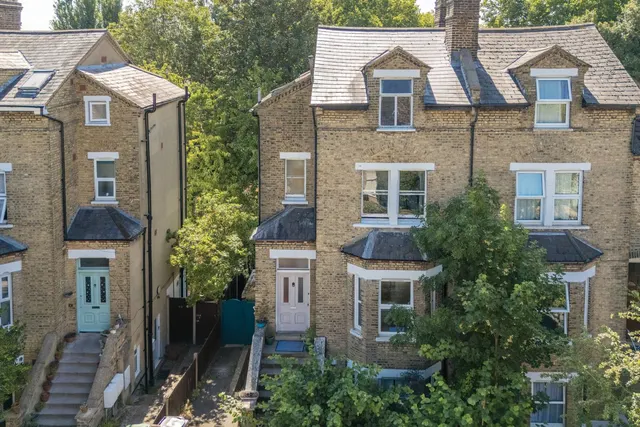 Avington Grove, SE20, photo 1