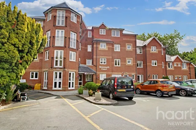 Bassaleg Road, Newport, NP20, photo 1