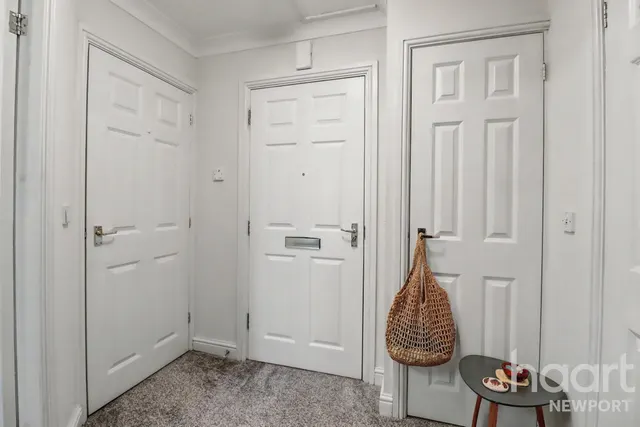 Bassaleg Road, Newport, NP20, photo 2