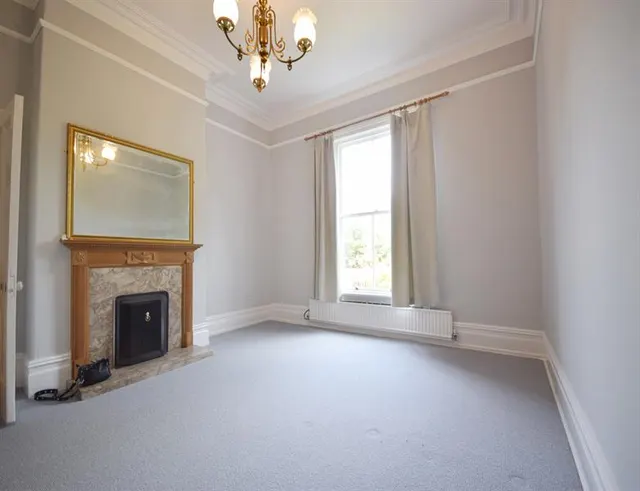 Depleach Road, Cheadle, photo 3