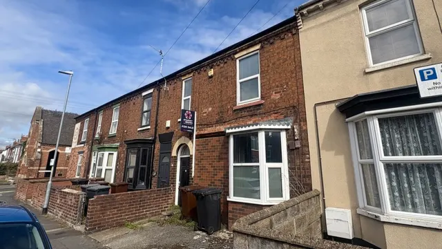 Newland Street West, Lincoln, photo 1