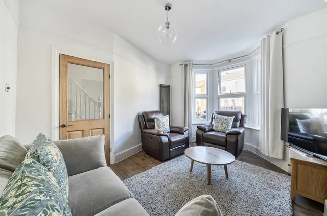 Palmeira Road, Bexleyheath, DA7, photo 3