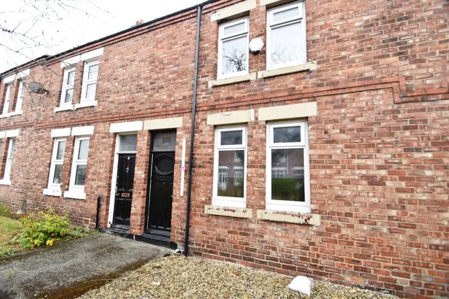 Wynyard Grove, DH1, photo 1