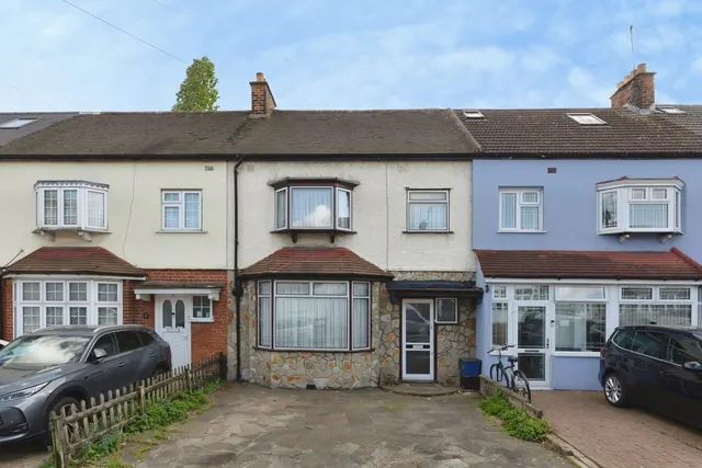 Cranley Road, Ilford, IG2, photo 1