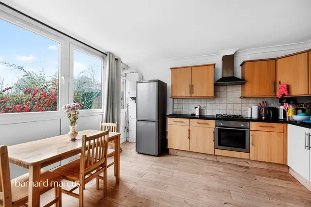 Ibsley Gardens, Wandsworth, photo 1