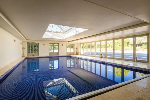 Forest Green, Dorking, RH5, photo 2