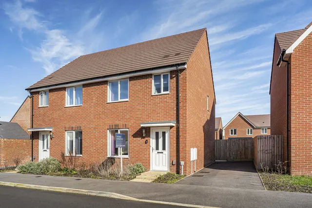 Flowe Drive, Wantage, photo 1