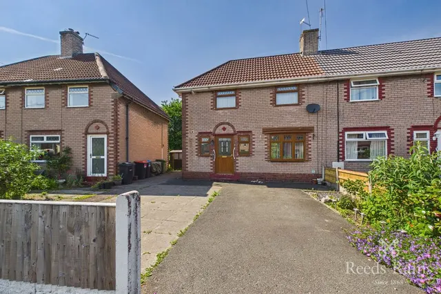 Melchett Crescent, Rudheath, Cheshire, CW9, photo 1