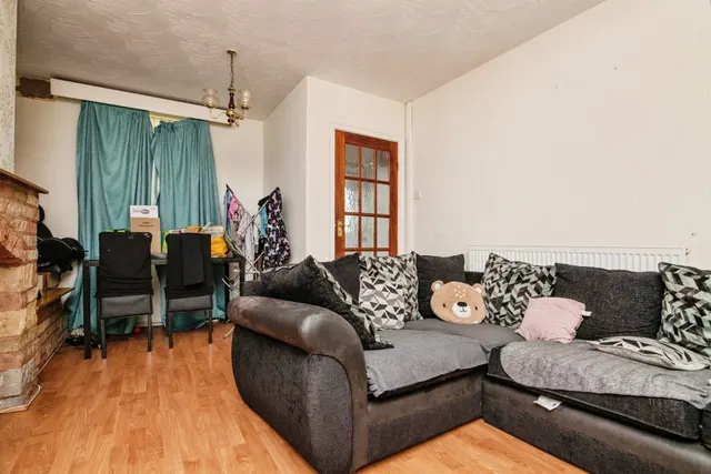 Ruskin Street, West Bromwich, B71, photo 2