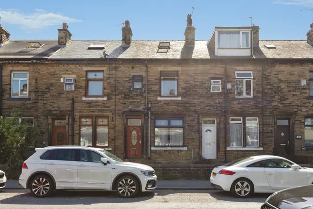 Thornton Lane, Bradford, photo 1