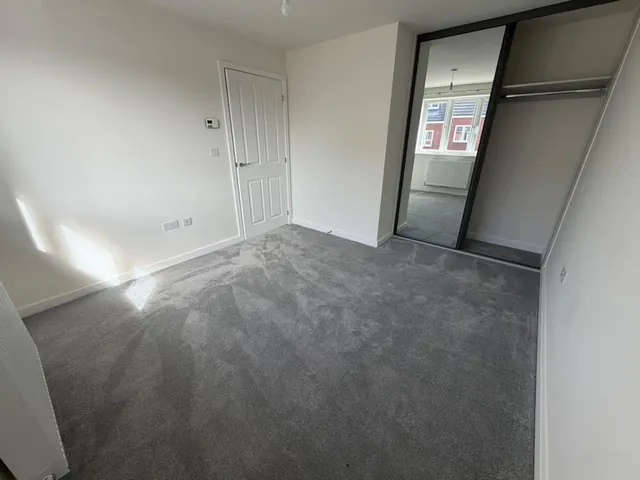Brass Lane, Port Loop, B16, photo 3