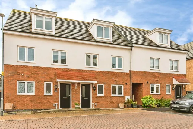 Piggott Avenue, Gedling, NG4, photo 1