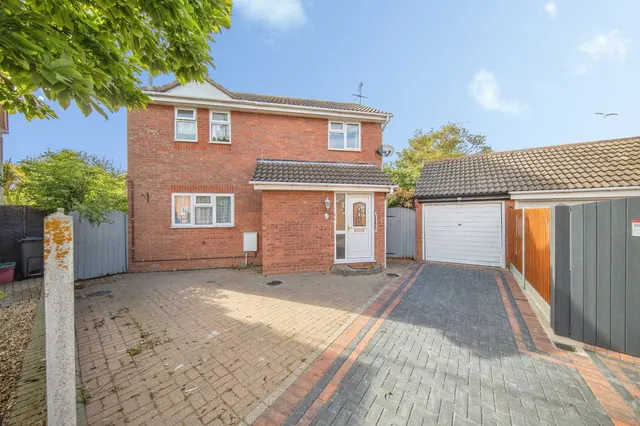 Brockham Close, Clacton-On-Sea, CO16, photo 1