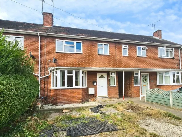 Franklin Road, Nuneaton, CV11, photo 1